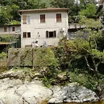 Dom wakacyjny The River House Agaggio Inferiore